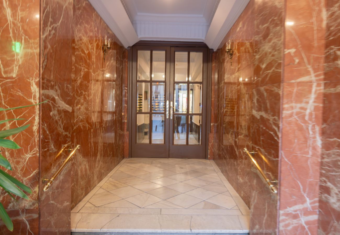 Appartement à Madrid - M (PSM8)Ático con extraordinaria Terraza - Centro 