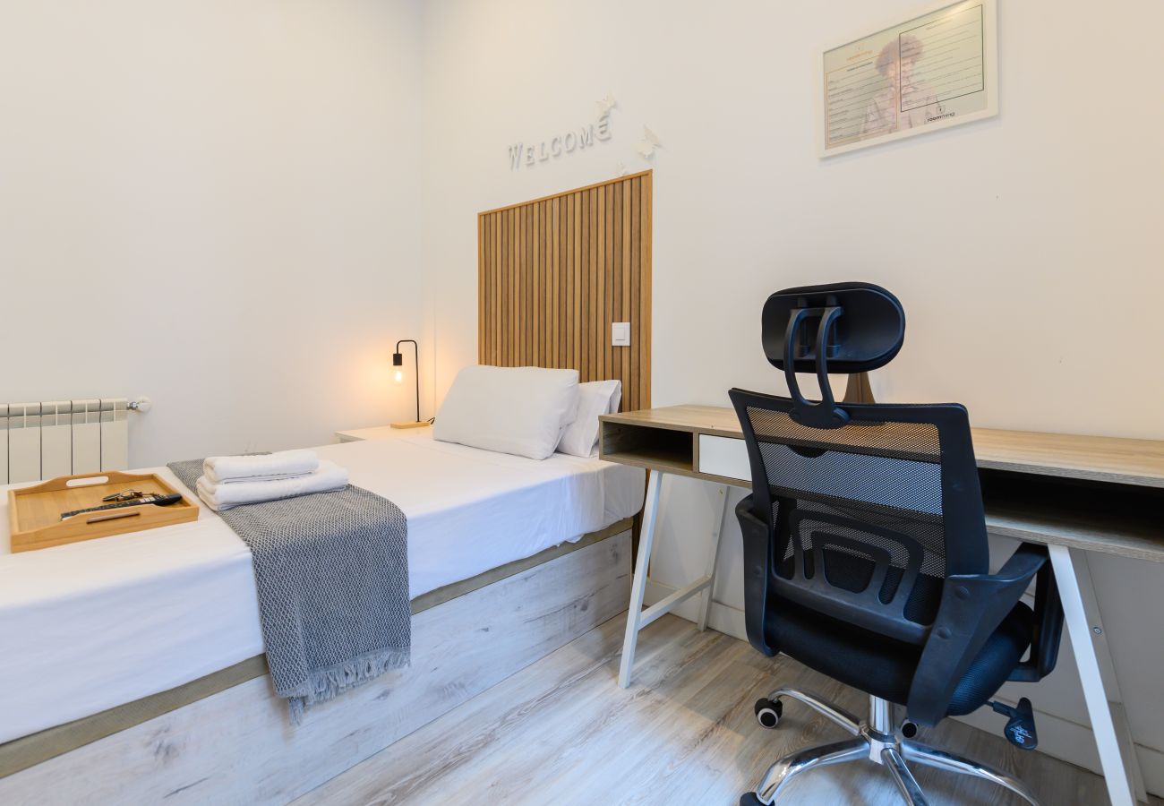 Chambres d'hôtes à Madrid - M (SBE102) Ámsterdam: habitación con comodidad y z