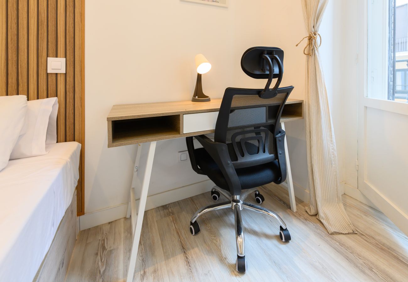 Chambres d'hôtes à Madrid - M (SBE102) Ámsterdam: habitación con comodidad y z