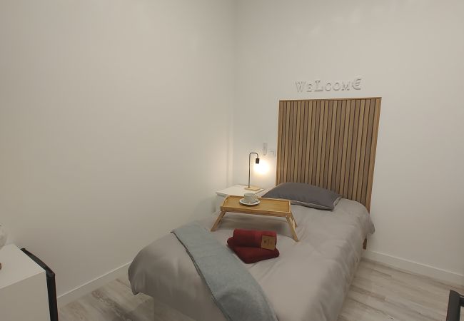  à Madrid - M (SBE107)Shanghái: habitación con comodidad y zon