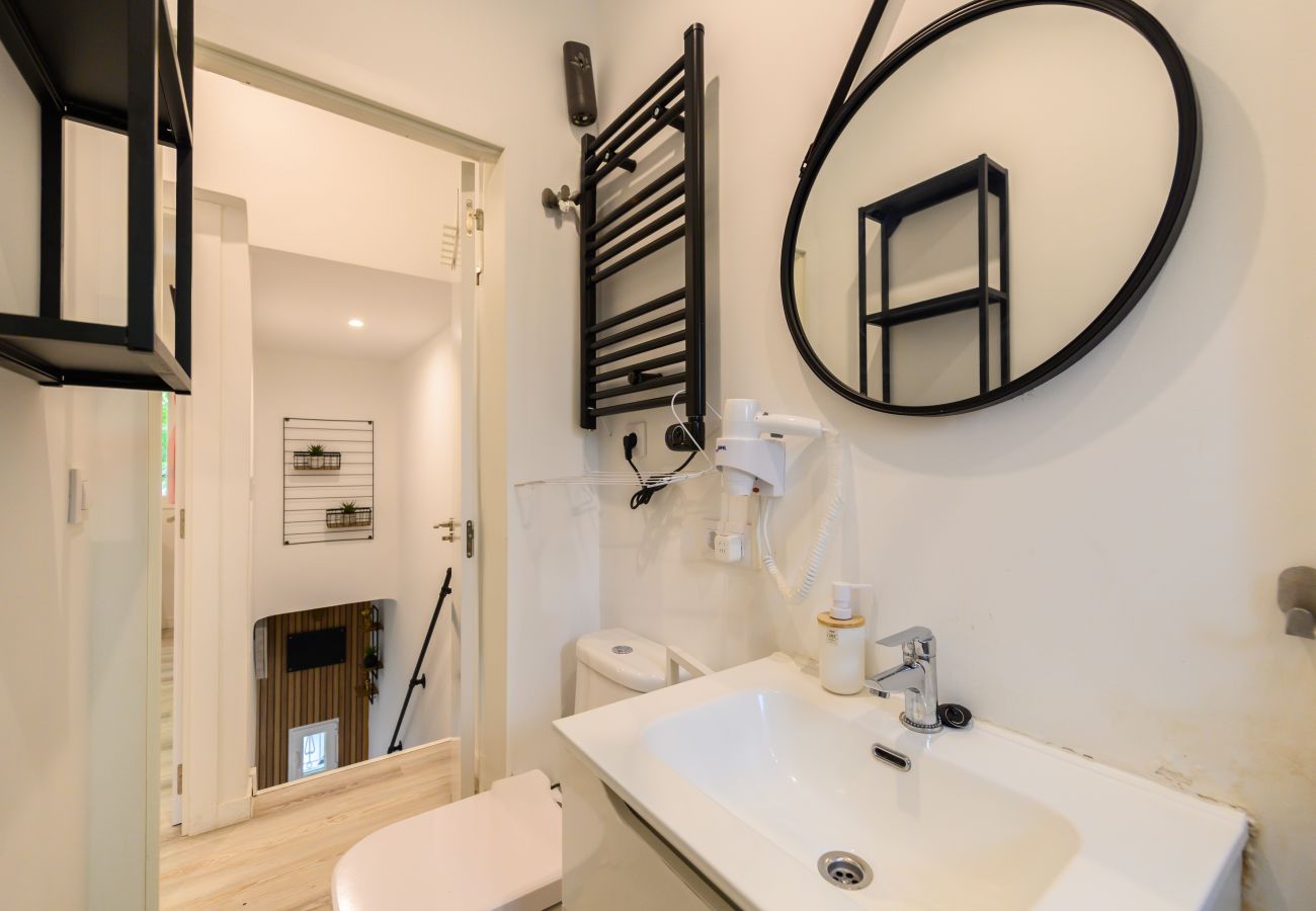 Chambres d'hôtes à Madrid - M (HDB1204)La Paz: Habitación con confort y esenc