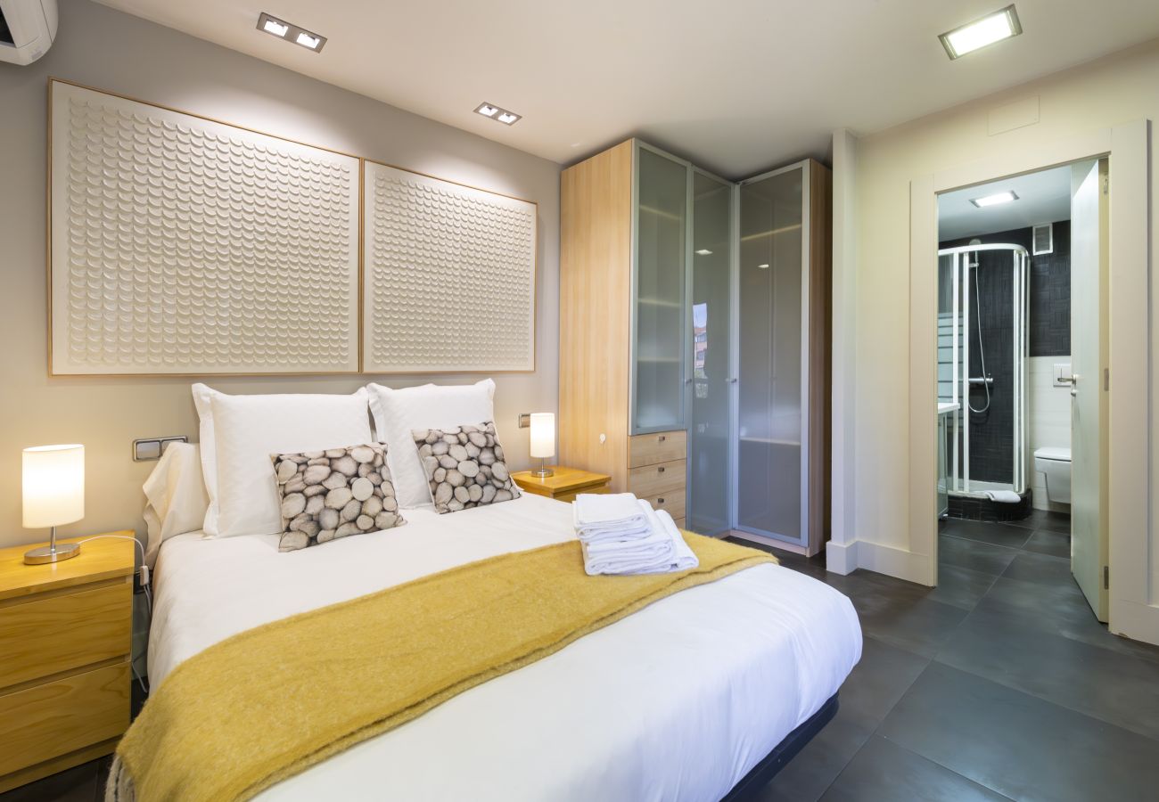 Appartement à Madrid - M (PAC636)Alquiler Mensual en Madrid – Piso Exteri