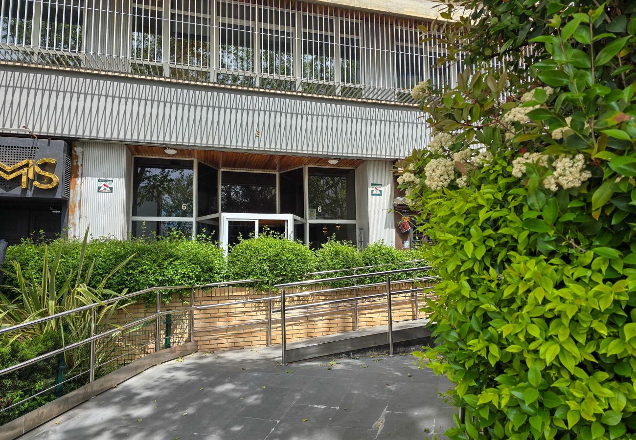 Appartement à Madrid - M (PAC636)Alquiler Mensual en Madrid – Piso Exteri