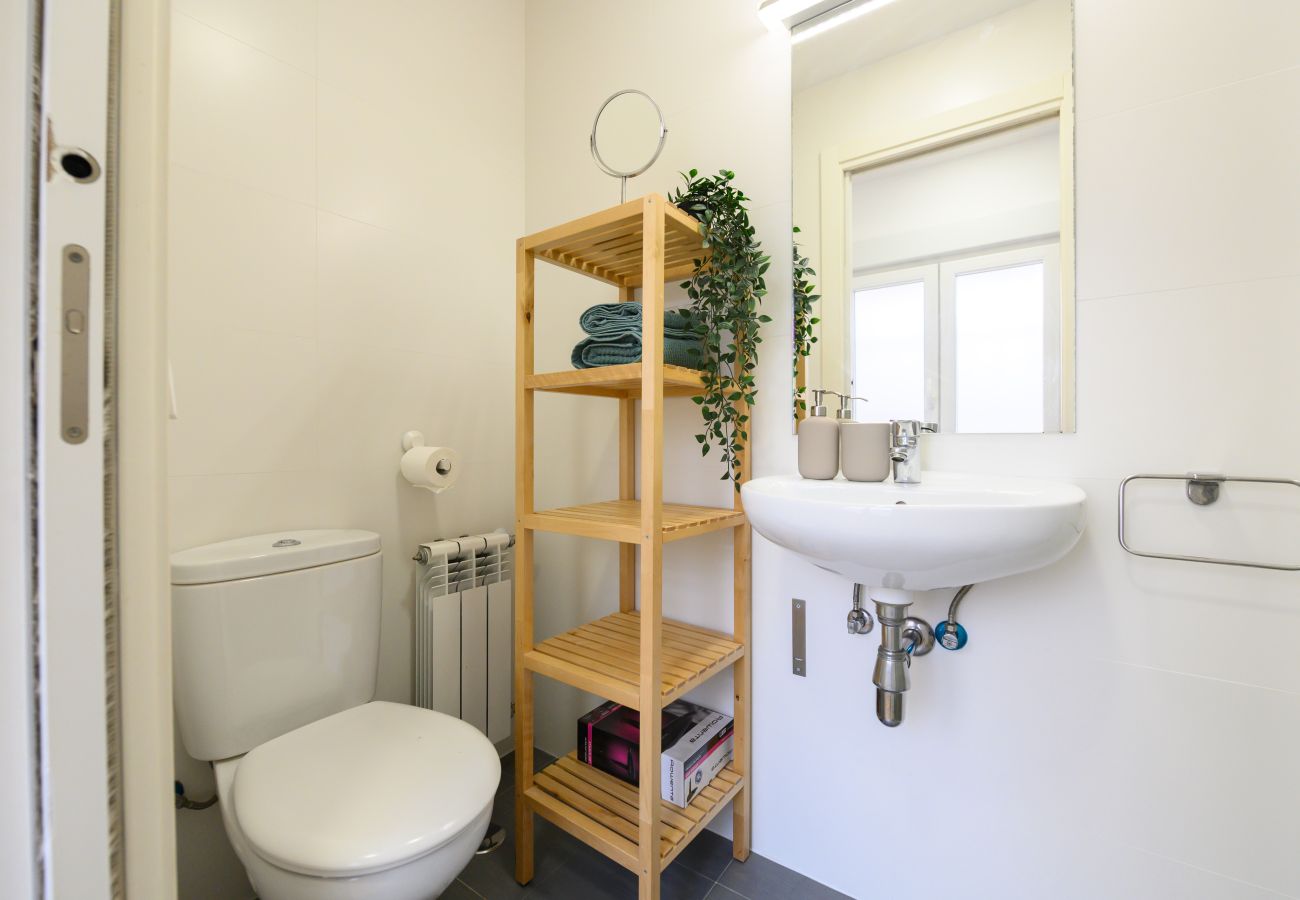 Appartement à Madrid - M (FOV16BI)Piso de 1 Dormitorio en Chamartín-Madri
