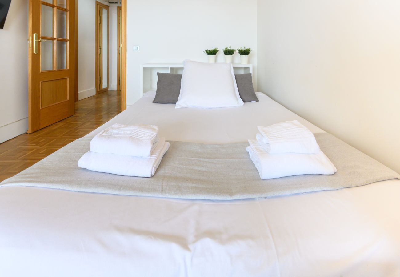 Appartement à Madrid - M (GPE32)Piso de 2 Dormitorios con Vistas a la Ciu