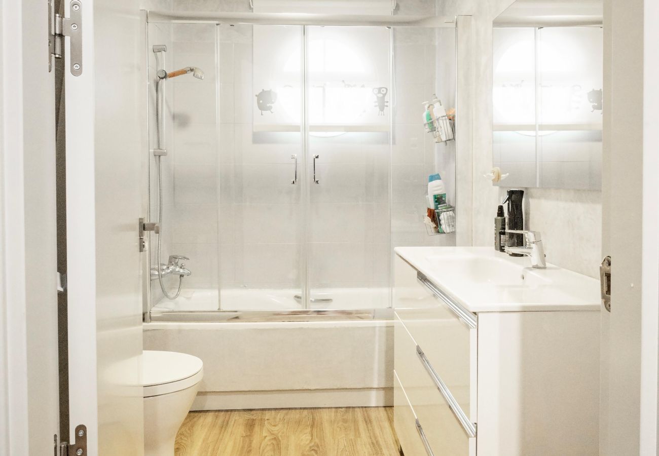 Chalet à Pozuelo de Alarcón - M (TAJ13) Madrid – Chalet de Lujo con Piscina, Gim