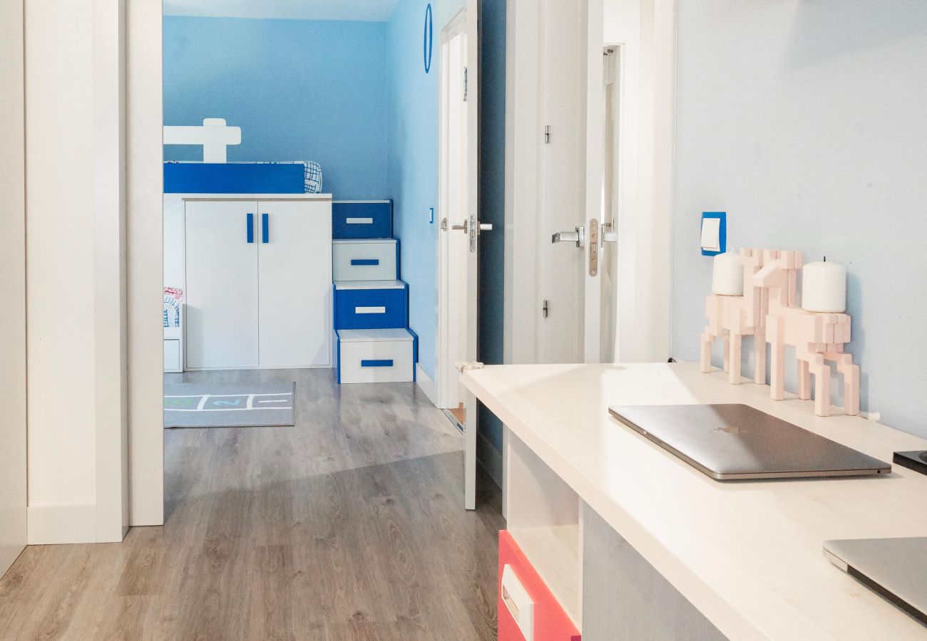 Chalet à Pozuelo de Alarcón - M (TAJ13) Madrid – Chalet de Lujo con Piscina, Gim