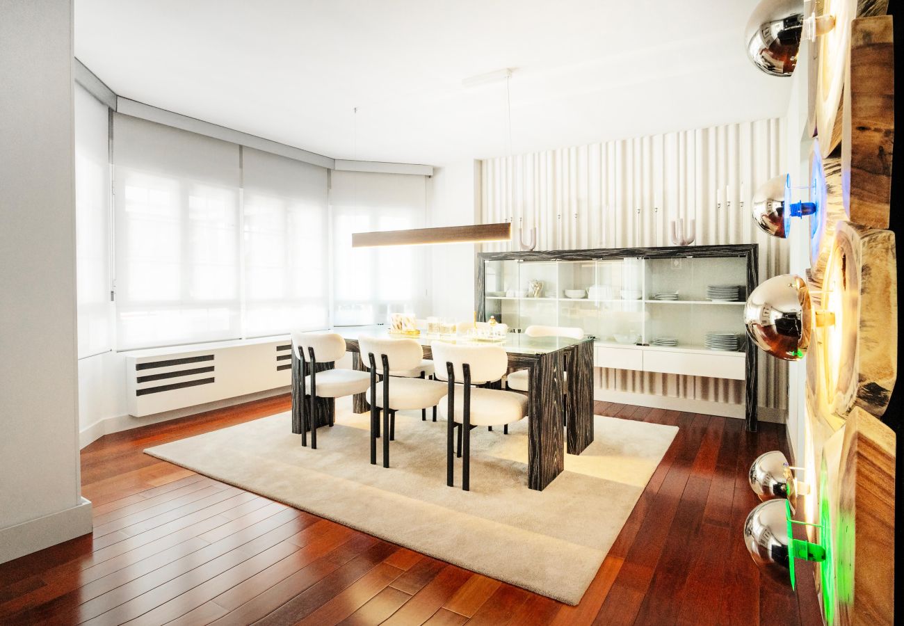 Chalet à Pozuelo de Alarcón - M (TAJ13) Madrid – Chalet de Lujo con Piscina, Gim