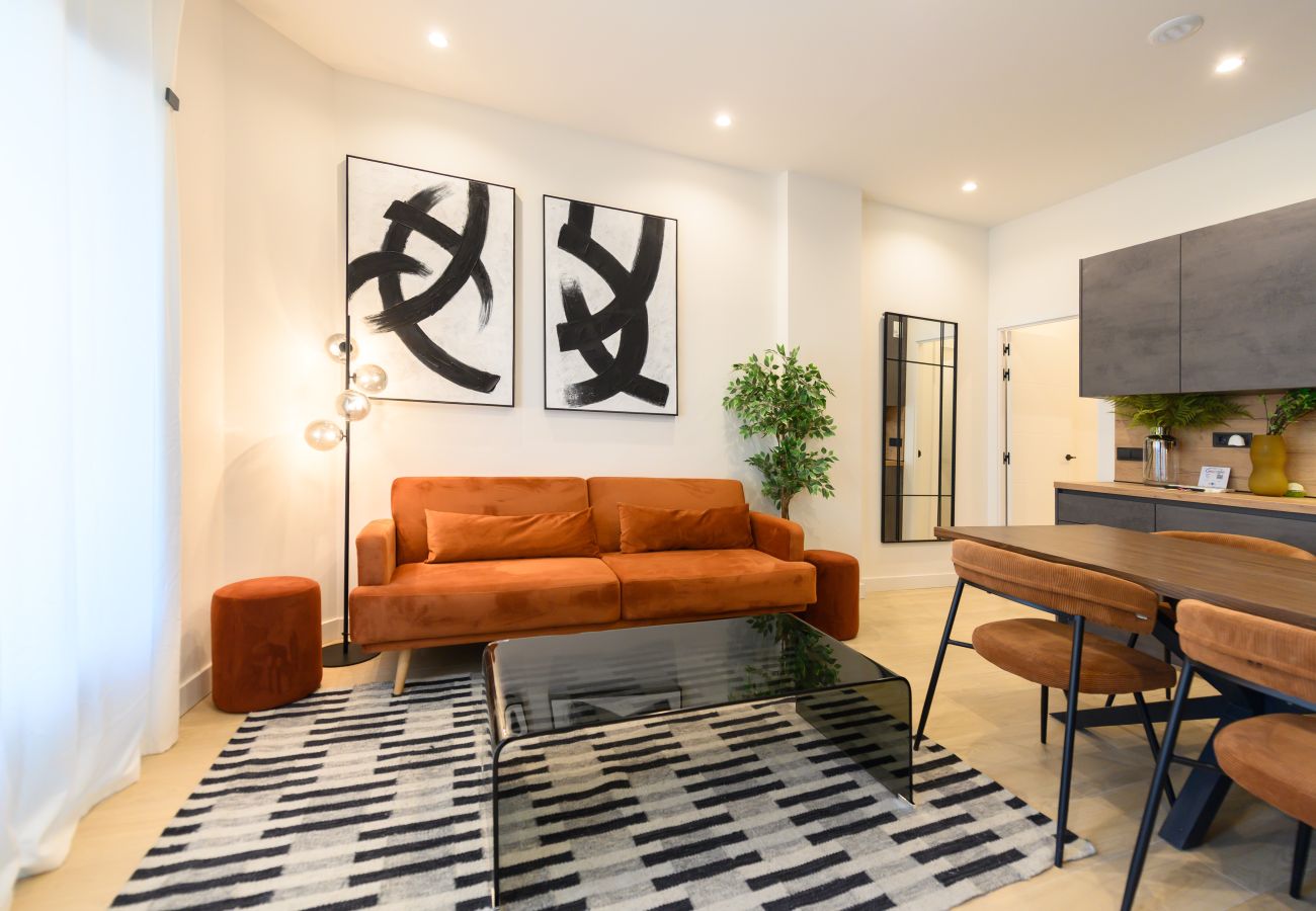 Appartement à Madrid - M (AGU230)Tu hogar en la ciudad: piso de 3 habita
