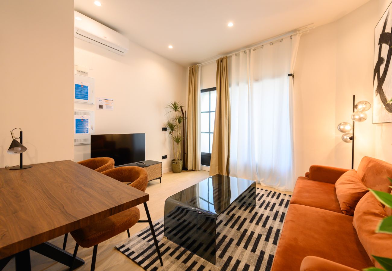 Appartement à Madrid - M (AGU230)Tu hogar en la ciudad: piso de 3 habita