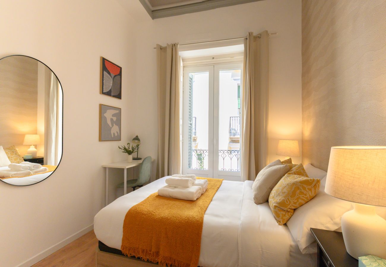 Appartement à Madrid - M (CER82º2)Apartamento de 1 dormitorio con balcón