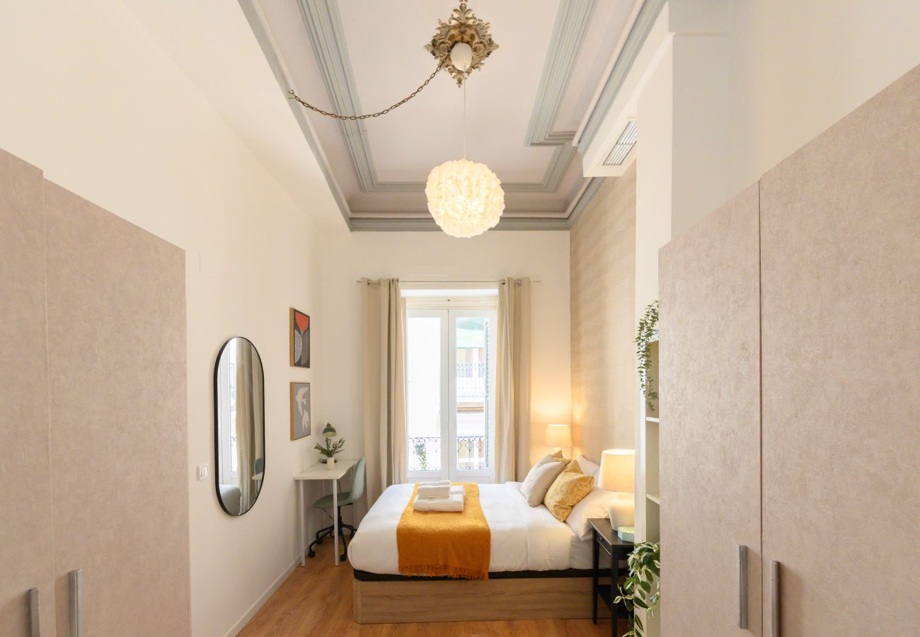 Appartement à Madrid - M (CER82º2)Apartamento de 1 dormitorio con balcón