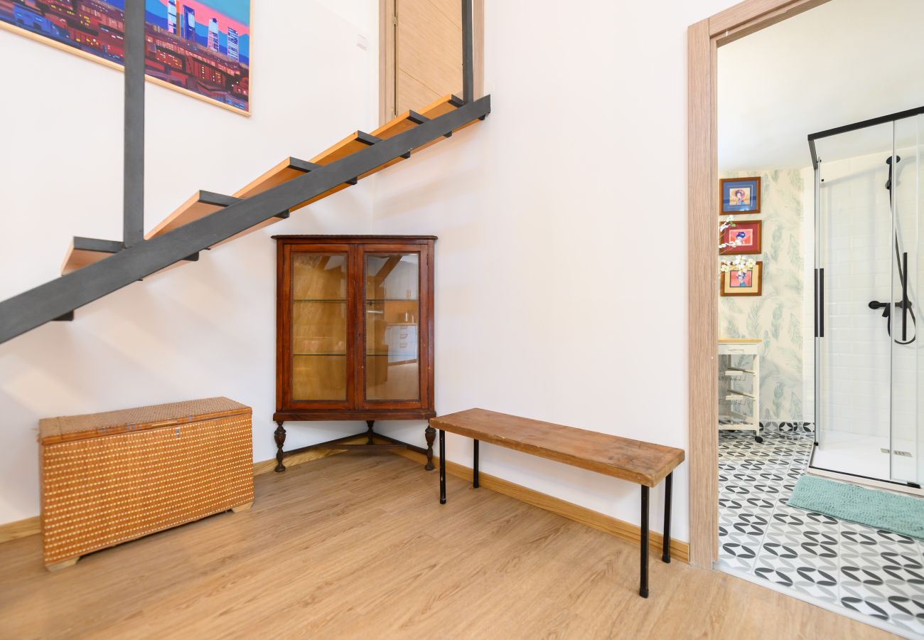 Appartement à Madrid - M (CAÑ22)Dúplex Moderno con 2 Dormitorios, Cocina