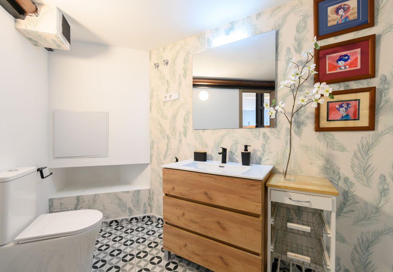 Appartement à Madrid - M (CAÑ22)Dúplex Moderno con 2 Dormitorios, Cocina