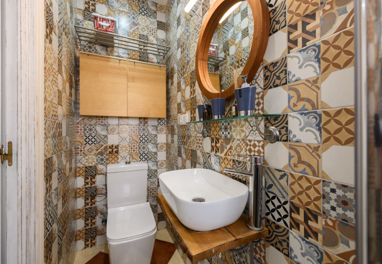 Appartement à Madrid - M (SFU71) Acogedor Piso con Terraza y Espacios par