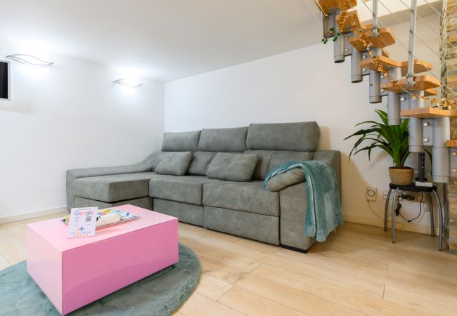 Appartement à Madrid - M (HOR291)Moderno dúplex de 1 dormitorio con toda Appartement à Madrid - M (HOR291)Moderno dúplex de 1 dormitorio con toda