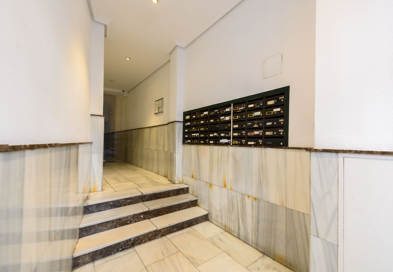 Appartement à Madrid - M (HOR291)Moderno dúplex de 1 dormitorio con toda