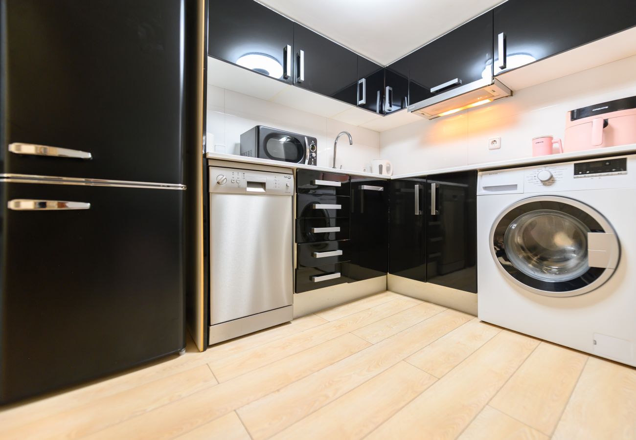 Appartement à Madrid - M (HOR291)Moderno dúplex de 1 dormitorio con toda