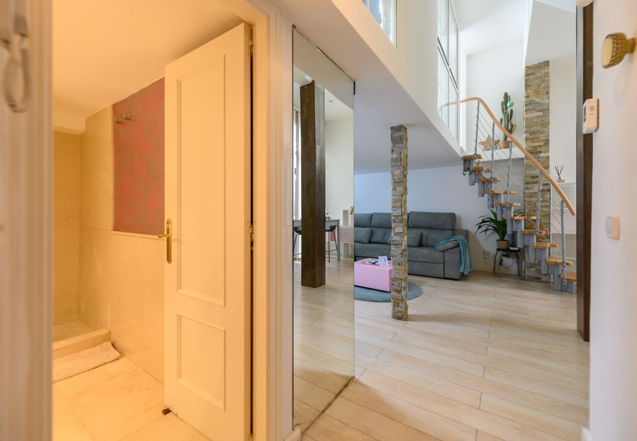 Appartement à Madrid - M (HOR291)Moderno dúplex de 1 dormitorio con toda