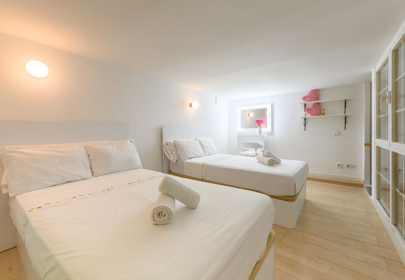 Appartement à Madrid - M (HOR291)Moderno dúplex de 1 dormitorio con toda