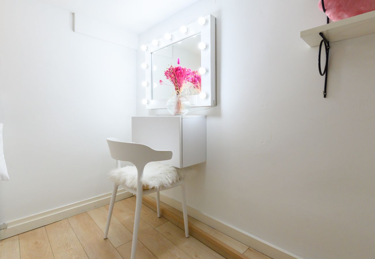 Appartement à Madrid - M (HOR291)Moderno dúplex de 1 dormitorio con toda