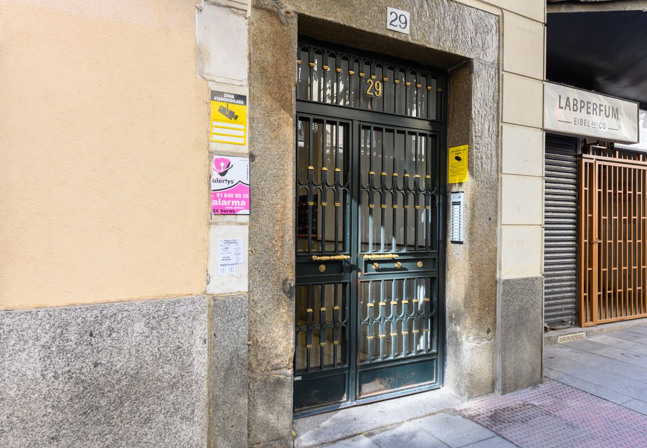Appartement à Madrid - M (HOR291)Moderno dúplex de 1 dormitorio con toda