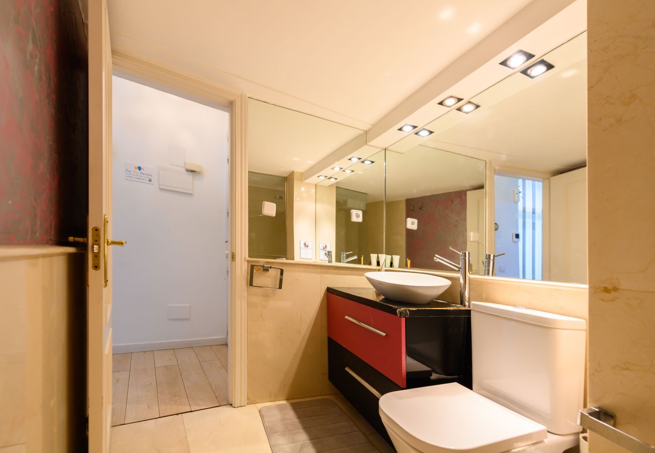 Appartement à Madrid - M (HOR291)Moderno dúplex de 1 dormitorio con toda