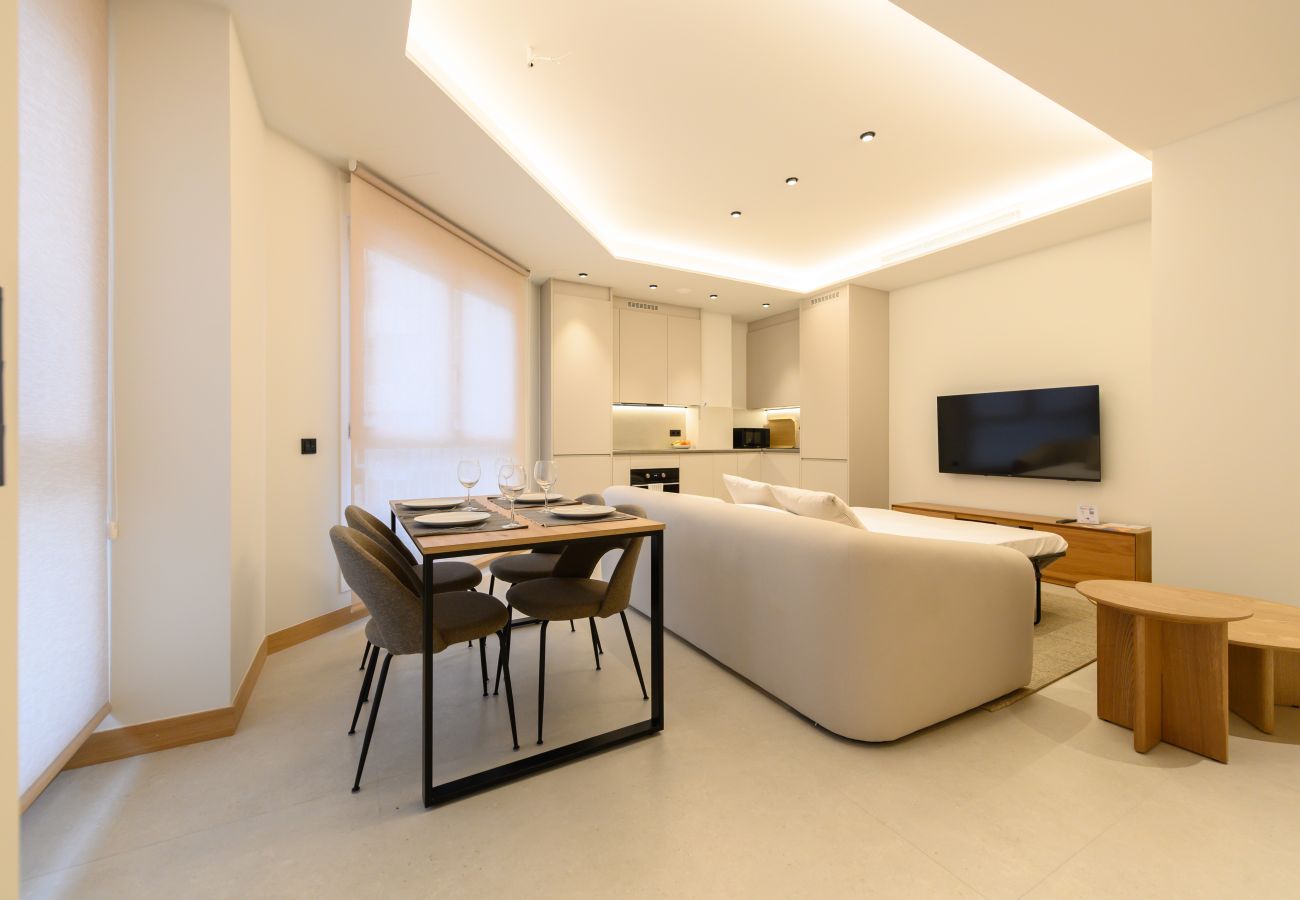 Appartement à Madrid - M (SCR7B1) Amplio piso exterior de un dormitorio e