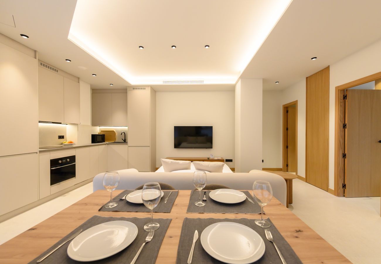 Appartement à Madrid - M (SCR7B1) Amplio piso exterior de un dormitorio e