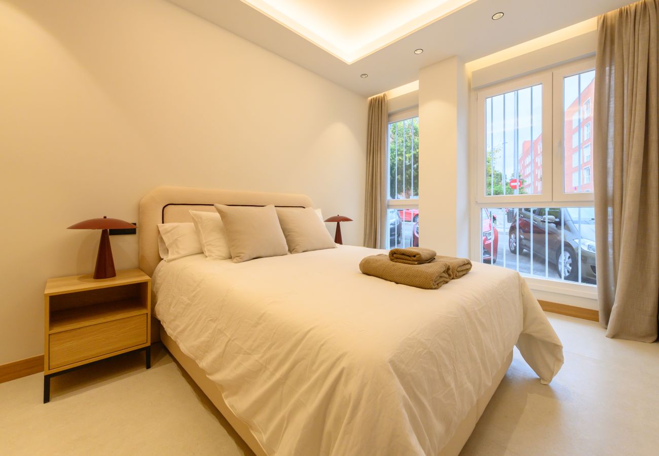 Appartement à Madrid - M (SCR7B1) Amplio piso exterior de un dormitorio e