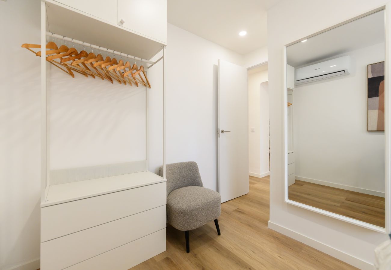 Appartement à Madrid - M (GCO69BD) Apartamento de 3 dormitorios