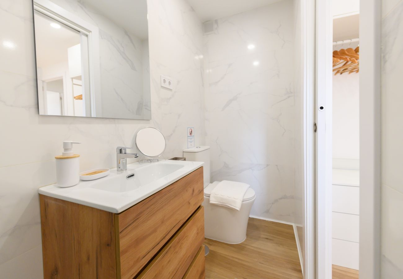 Appartement à Madrid - M (GCO69BD) Apartamento de 3 dormitorios