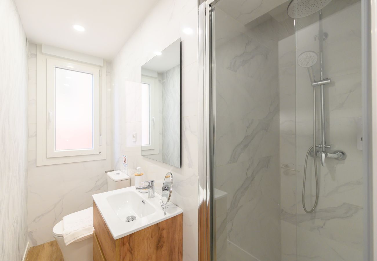 Appartement à Madrid - M (GCO69BD) Apartamento de 3 dormitorios