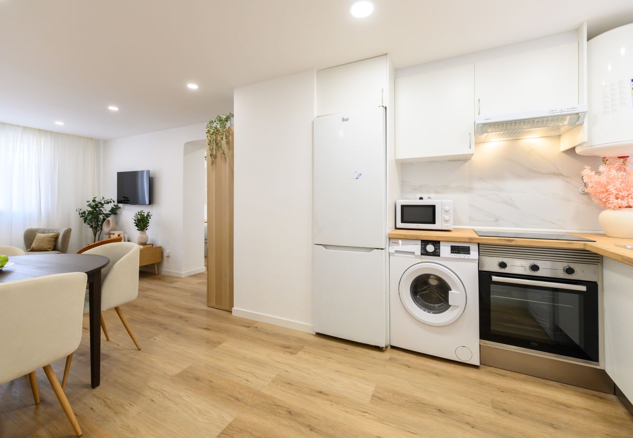 Appartement à Madrid - M (GCO69BD) Apartamento de 3 dormitorios