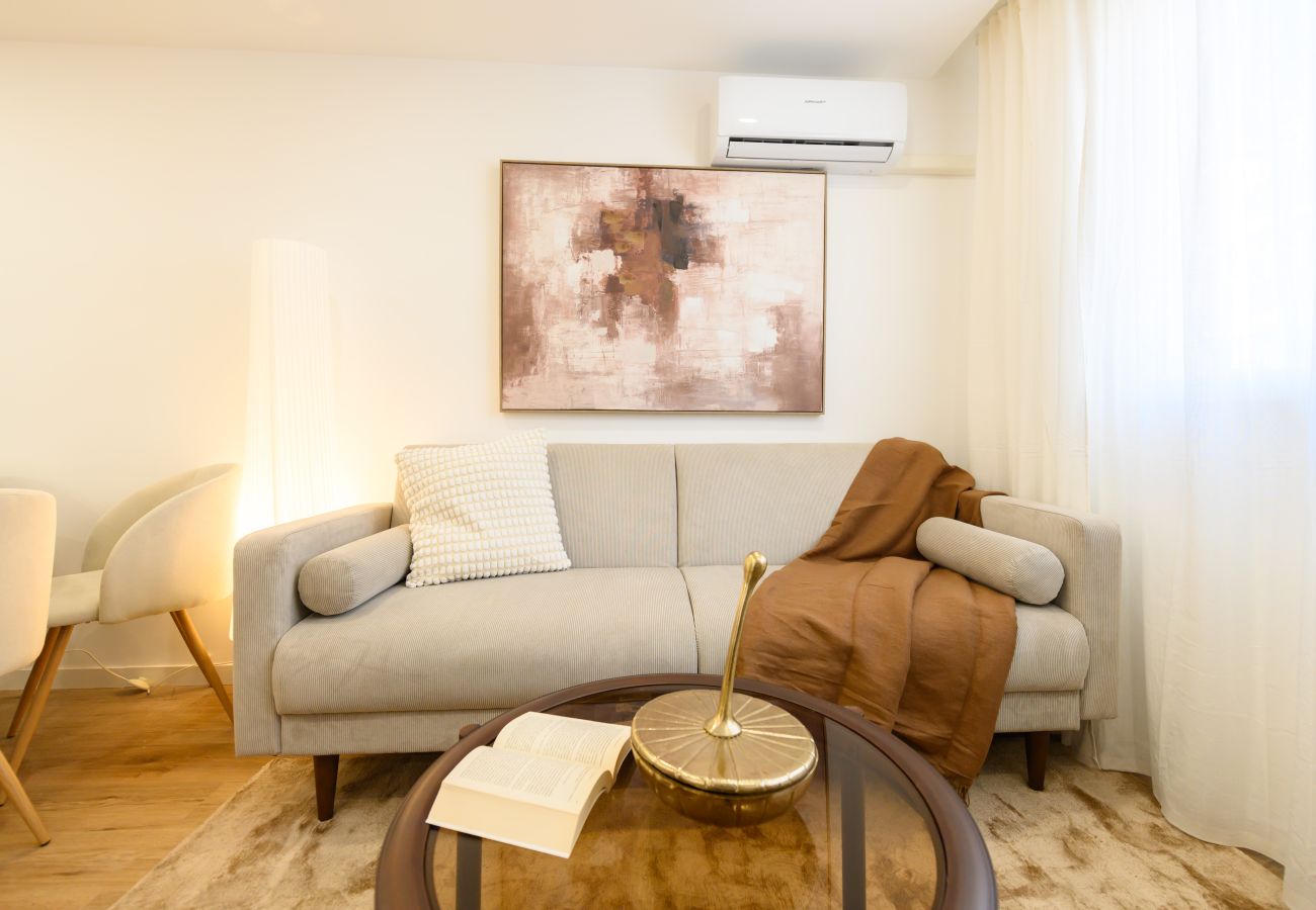 Appartement à Madrid - M (GCO69BD) Apartamento de 3 dormitorios