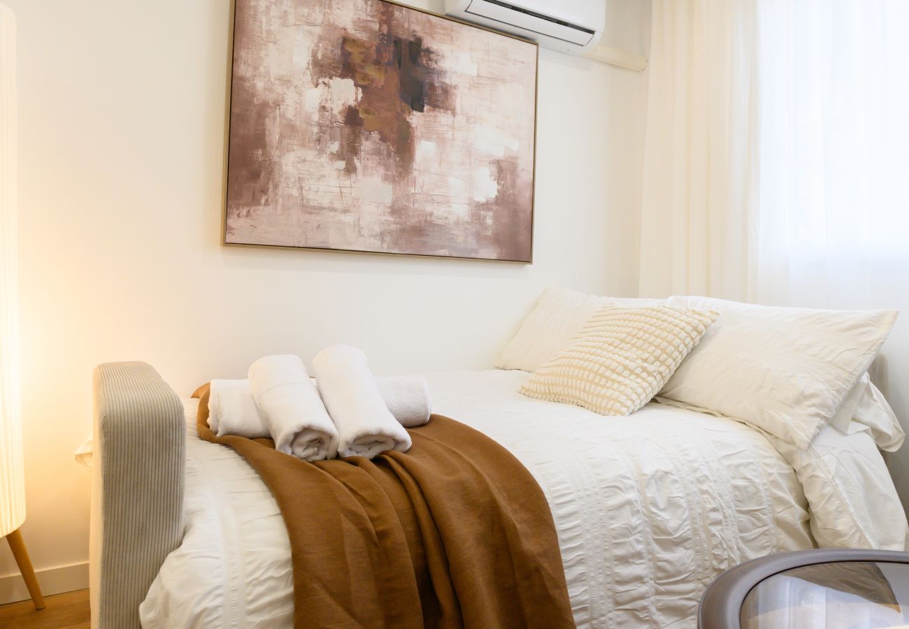 Appartement à Madrid - M (GCO69BD) Apartamento de 3 dormitorios