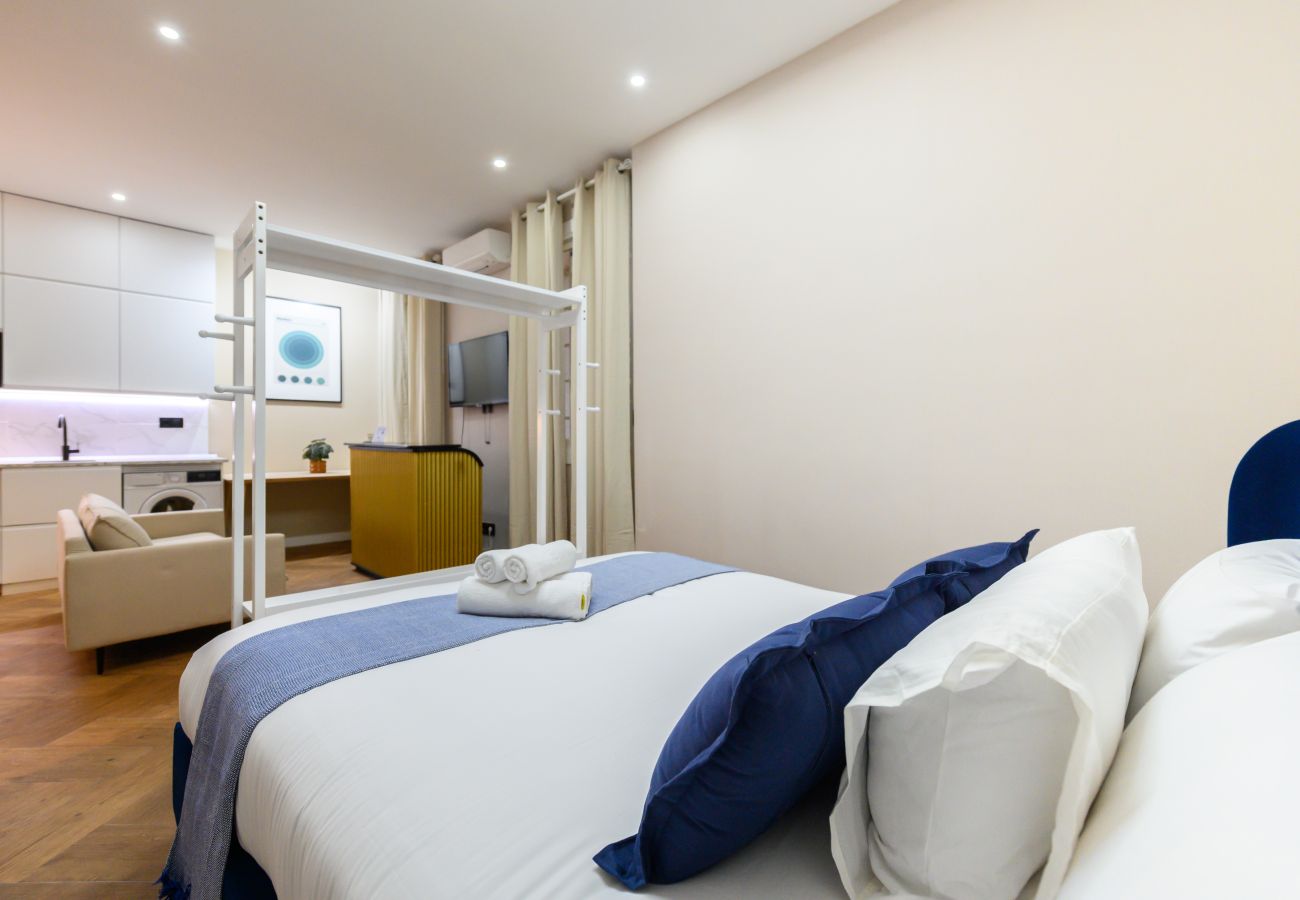 Studio à Madrid - M (NDA11BII)Acogedor estudio interior con todas la