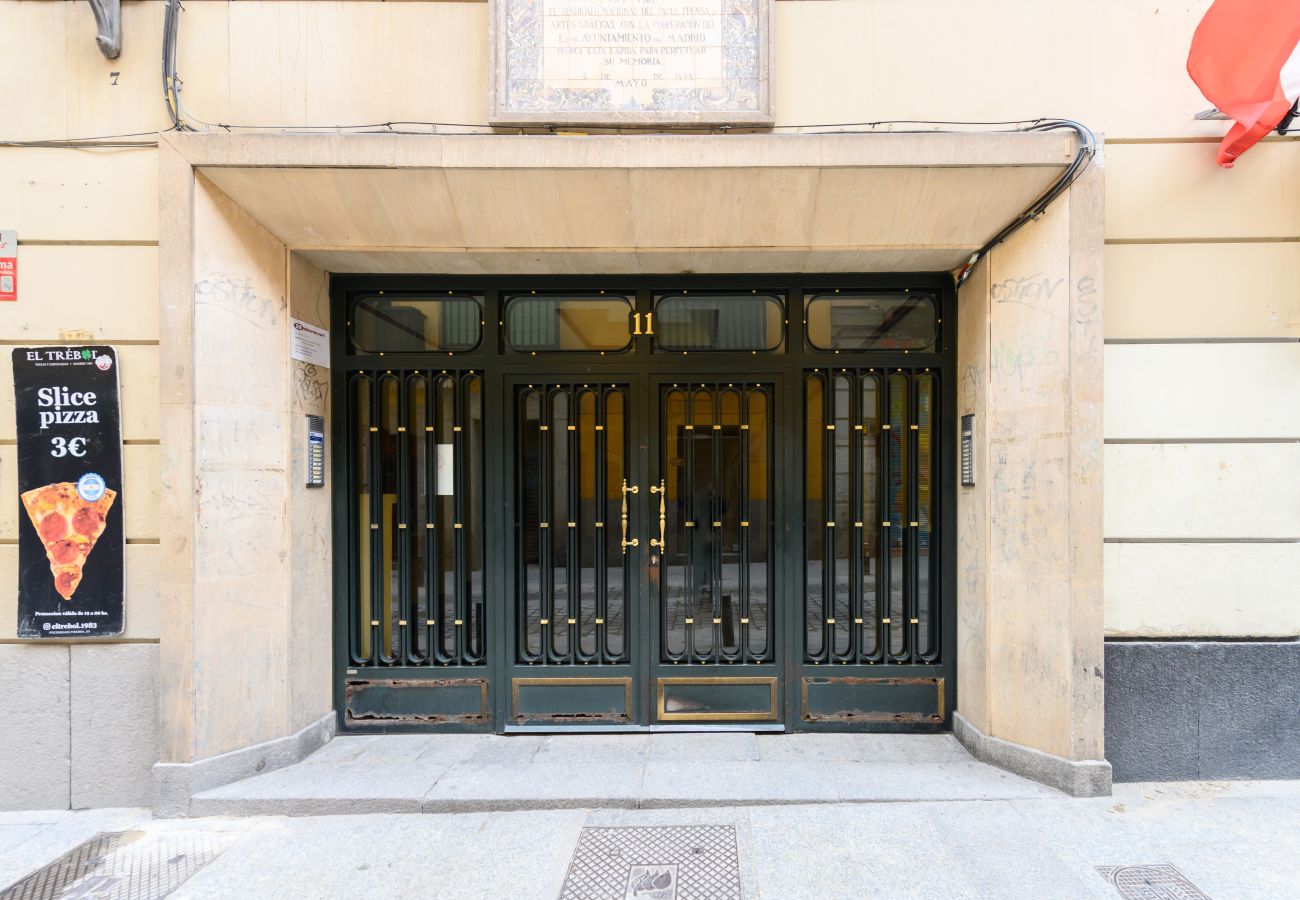 Studio à Madrid - M (NDA11BII)Acogedor estudio interior con todas la