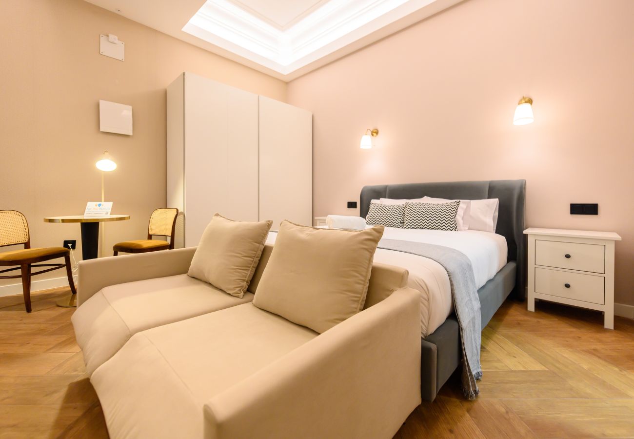 Studio à Madrid - M (NDA11BID) Estudio interior en el centro de Madr