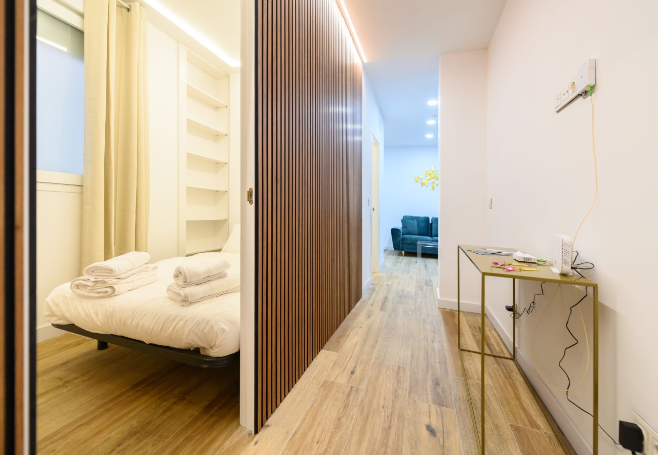 Appartement à Madrid - M (SCSD14) Amplio piso exterior de 2 dormitorios e