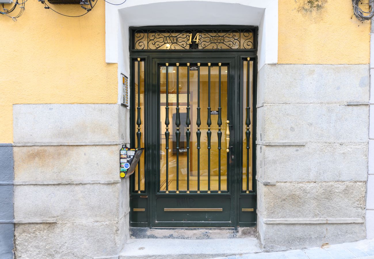 Appartement à Madrid - M (SCSD14) Amplio piso exterior de 2 dormitorios e