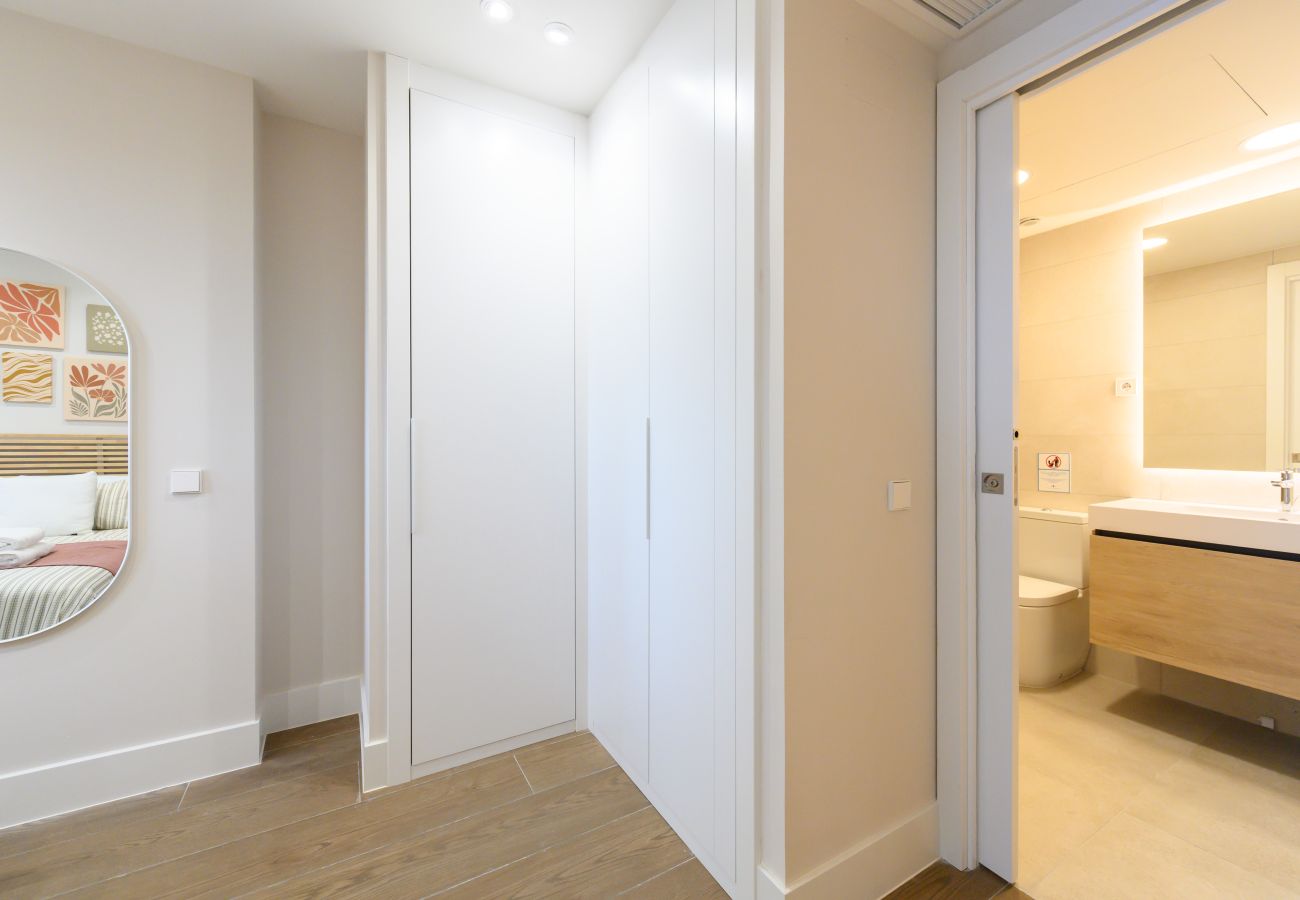 Appartement à Madrid - M (JES194) Piso de lujo de 1 dormitorio con vistas