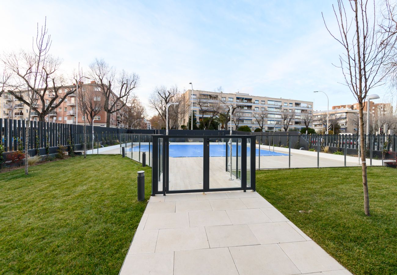 Appartement à Madrid - M (JES214B) Piso de lujo de 1 dormitorio con vista