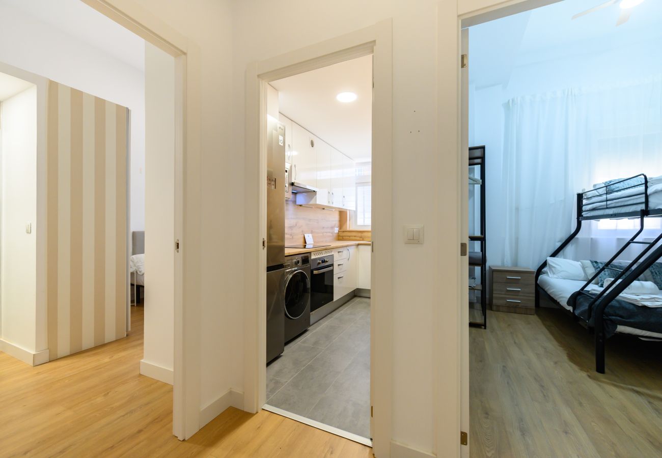 Appartement à Madrid - M (LCE3) Amplio y moderno piso de 4 dormitorios