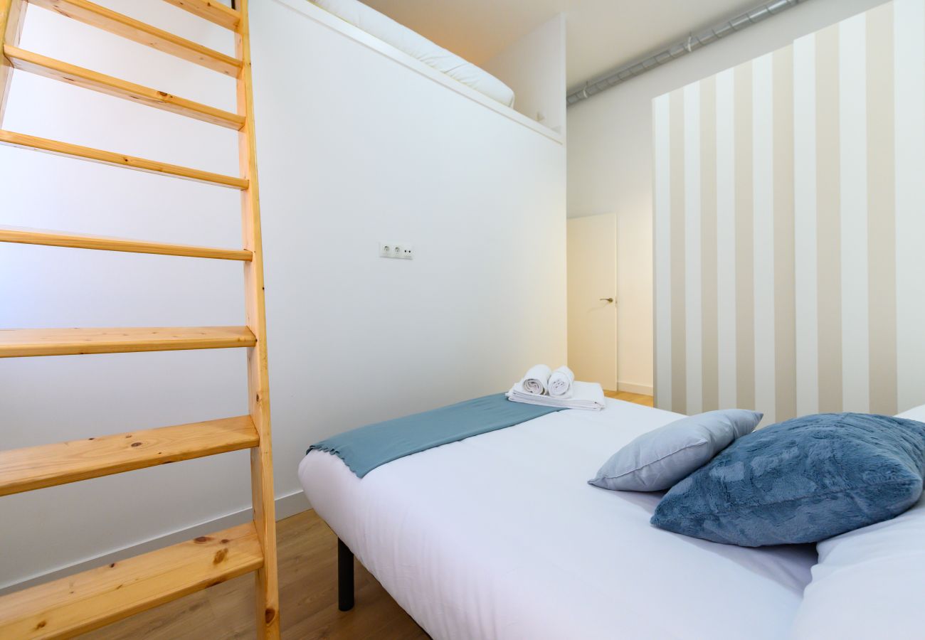 Appartement à Madrid - M (LCE3) Amplio y moderno piso de 4 dormitorios