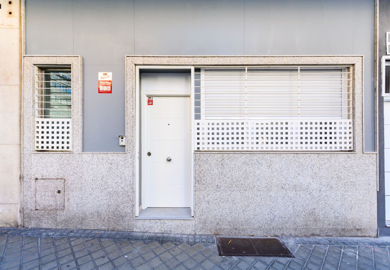 Appartement à Madrid - M (LCE3) Amplio y moderno piso de 4 dormitorios