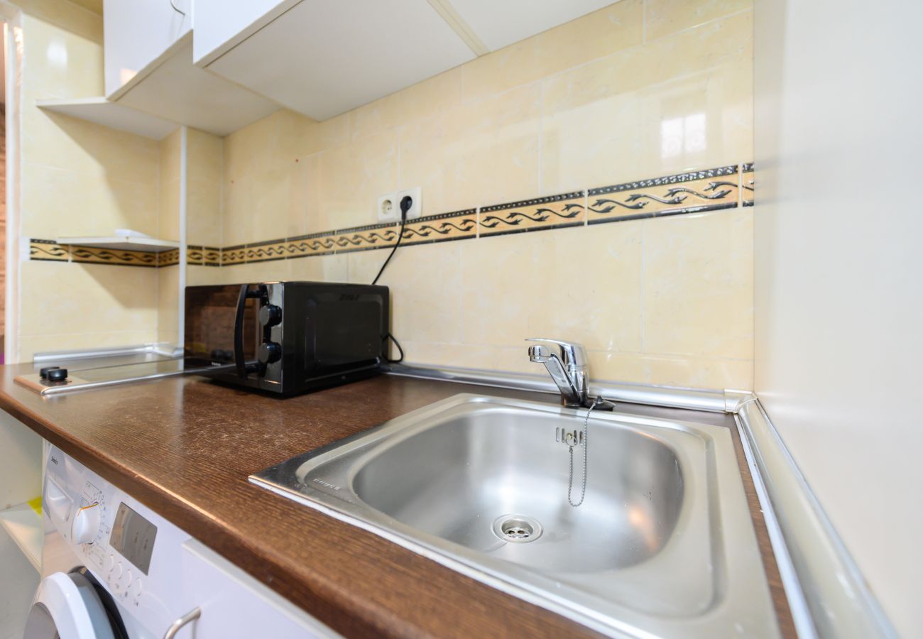 Appartement à Madrid - M (JPA16BI) Acogedor piso 1 dormitorio en Tetuán