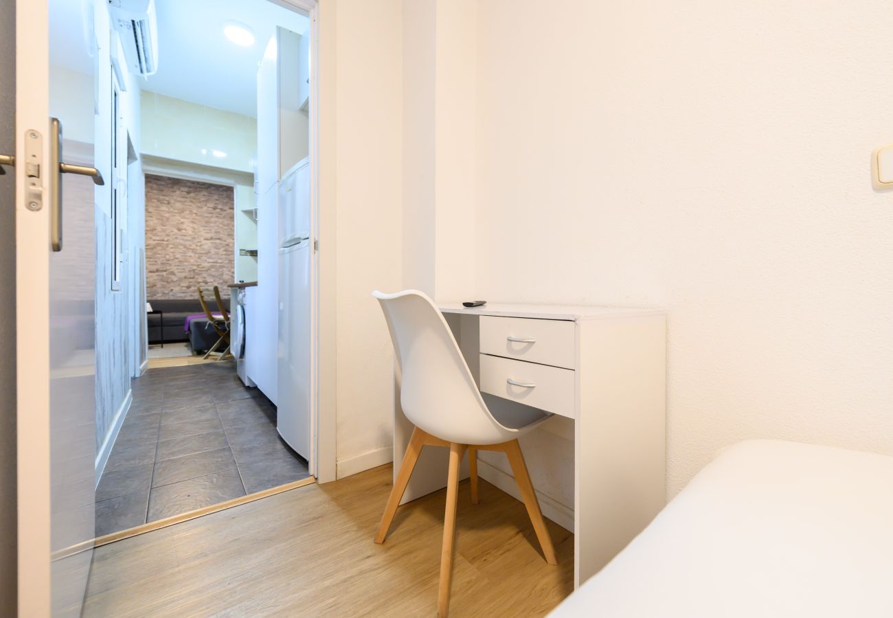 Appartement à Madrid - M (JPA16BI) Acogedor piso 1 dormitorio en Tetuán