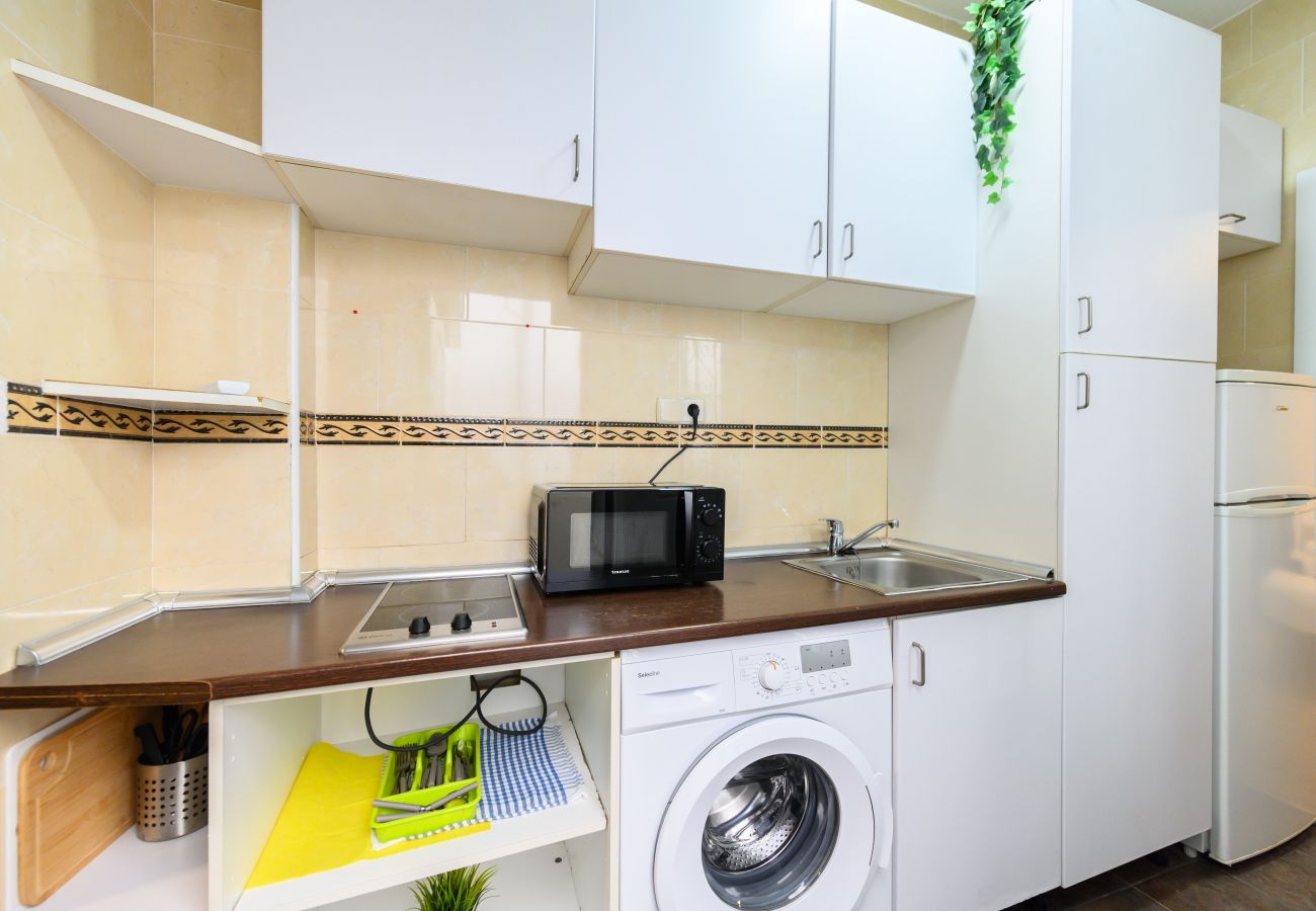 Appartement à Madrid - M (JPA16BI) Acogedor piso 1 dormitorio en Tetuán