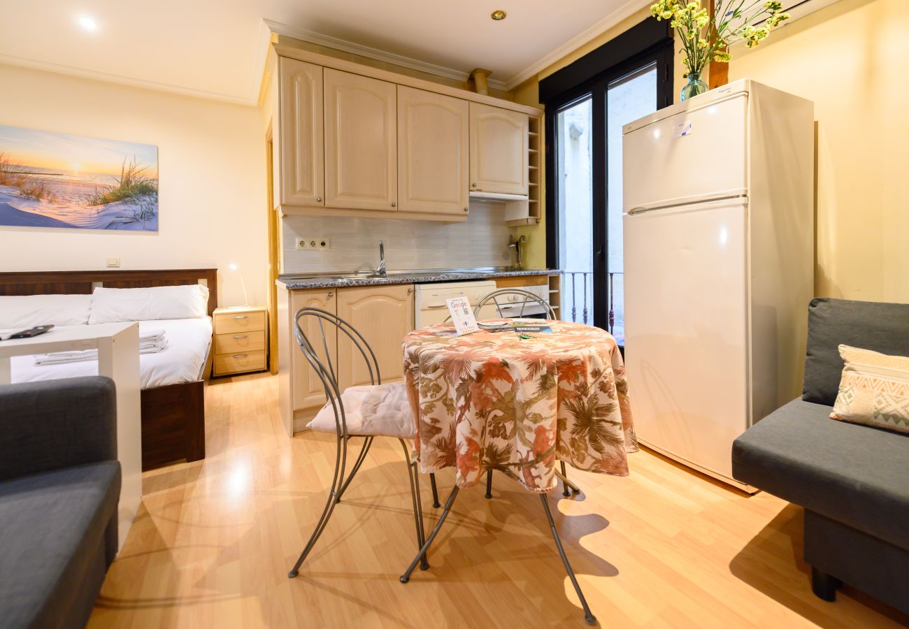 Appartement à Madrid - M (VAL81A) Amplio estudio en el centro de Madrid
